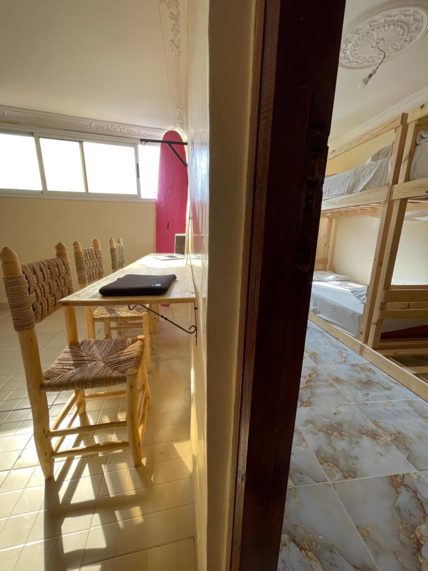 Yasurf Guesthouse タガズー エクステリア 写真