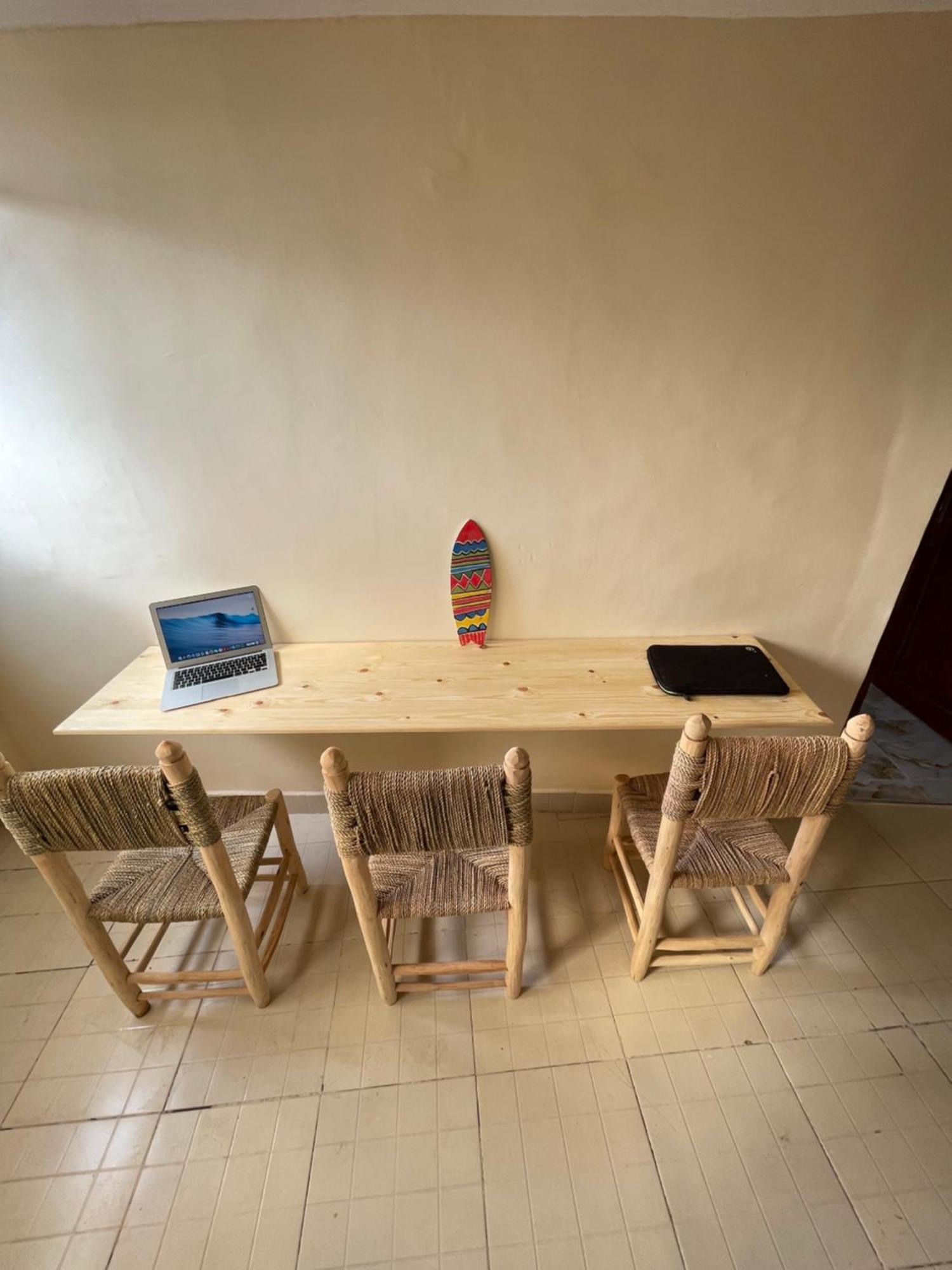 Yasurf Guesthouse タガズー エクステリア 写真