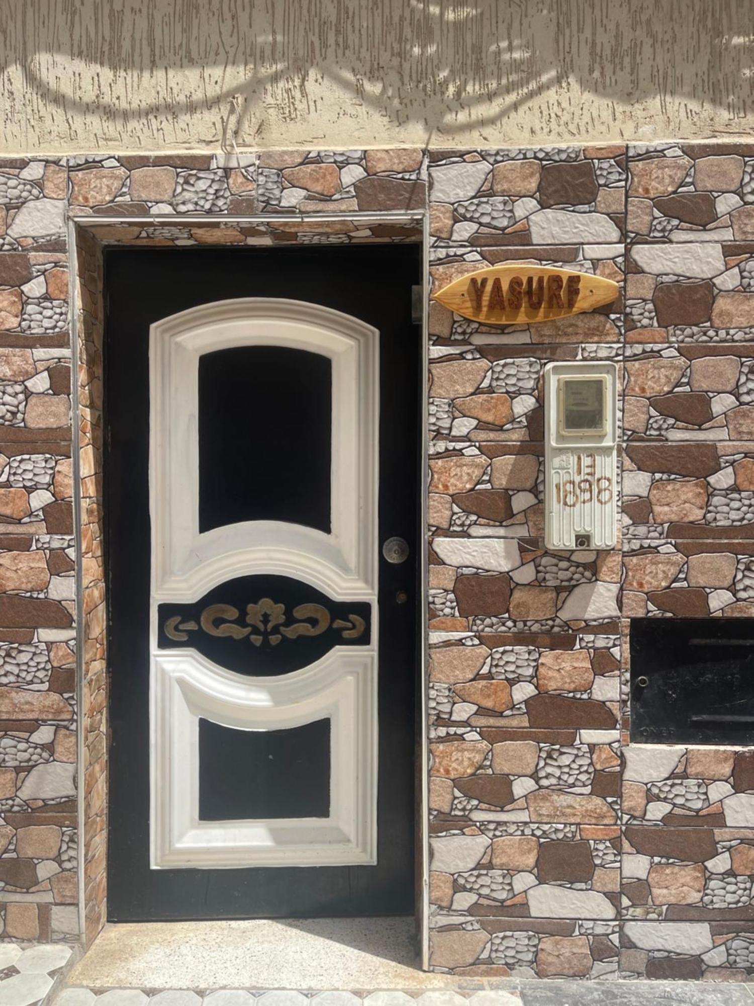 Yasurf Guesthouse タガズー エクステリア 写真